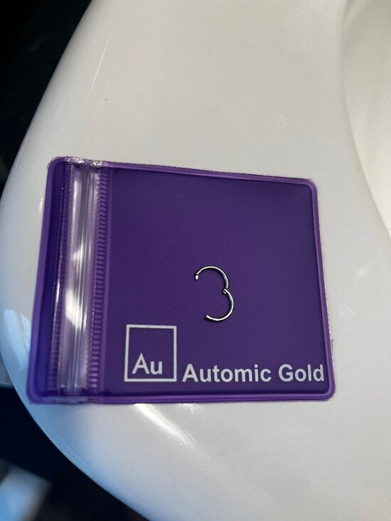 Automic Gold Jewelry - Small huggie hoop piercing
